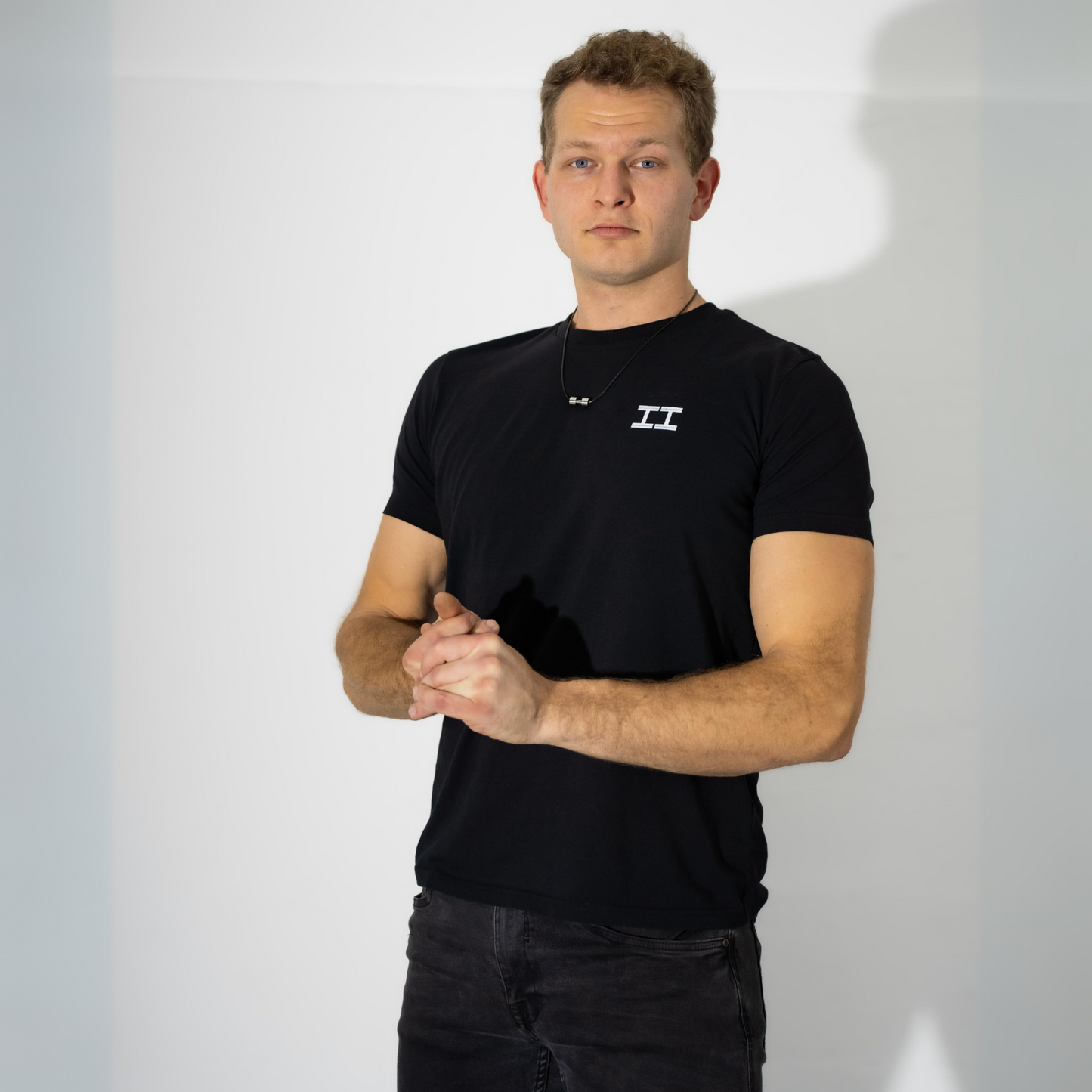 Iron Fits Square - Organic Shirt